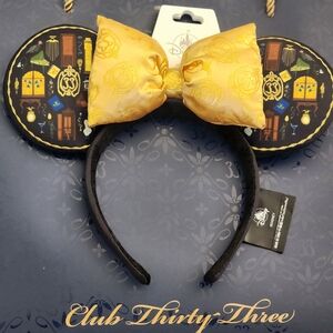 Disney Gold and Black Club 33 Hair Accessory